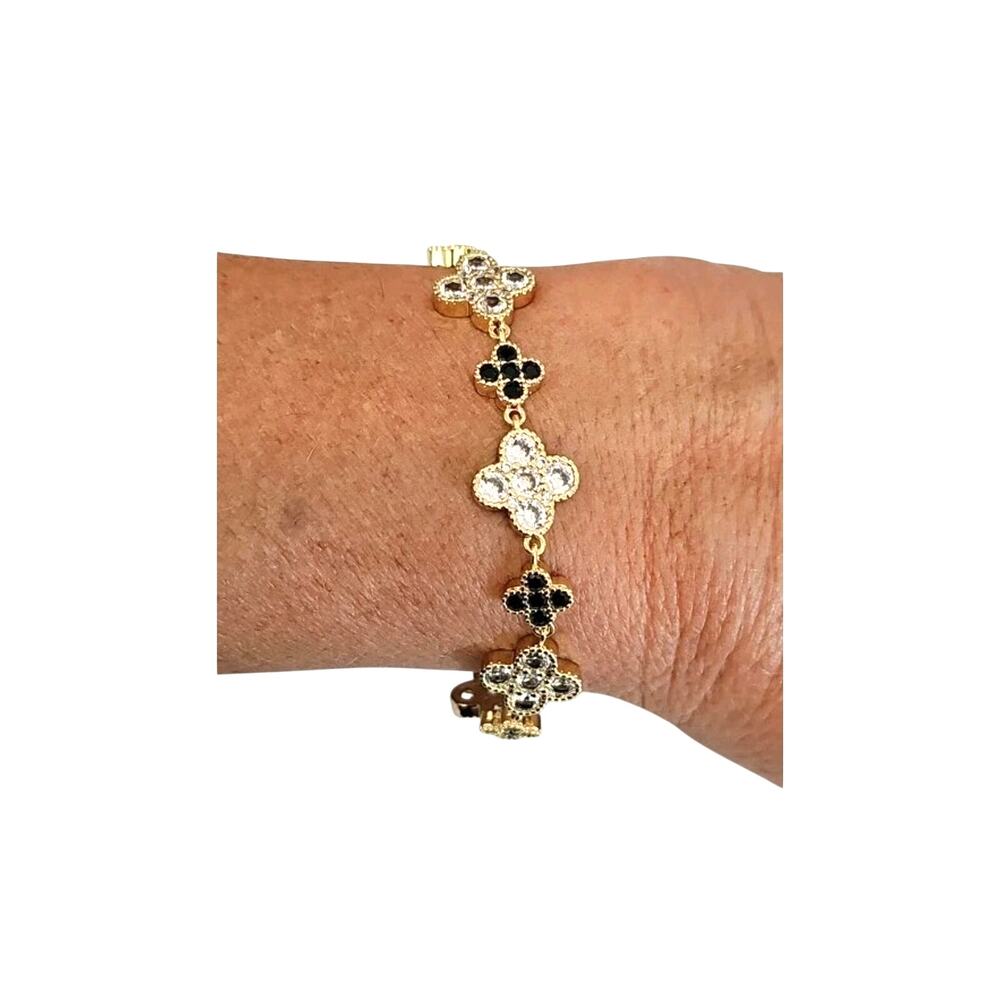 Luxury Jewelry Goldtone Crystal And Black Rhinestone Floral Elegant Bracelet